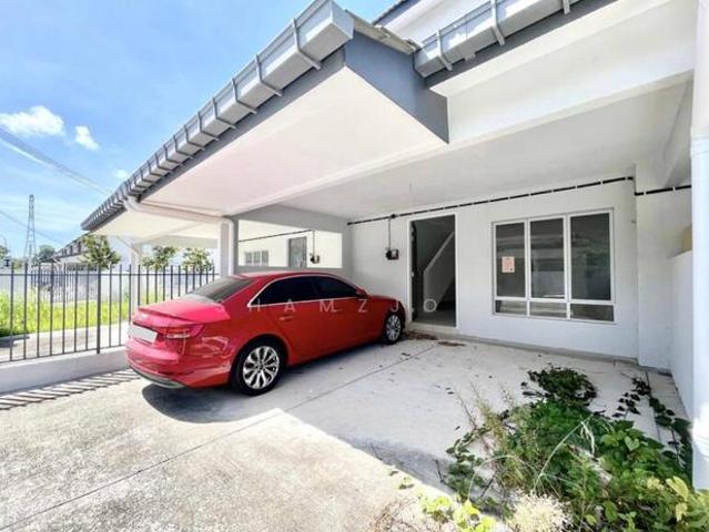 Terraced House for sale in Sendayan Village, Negeri Sembilan