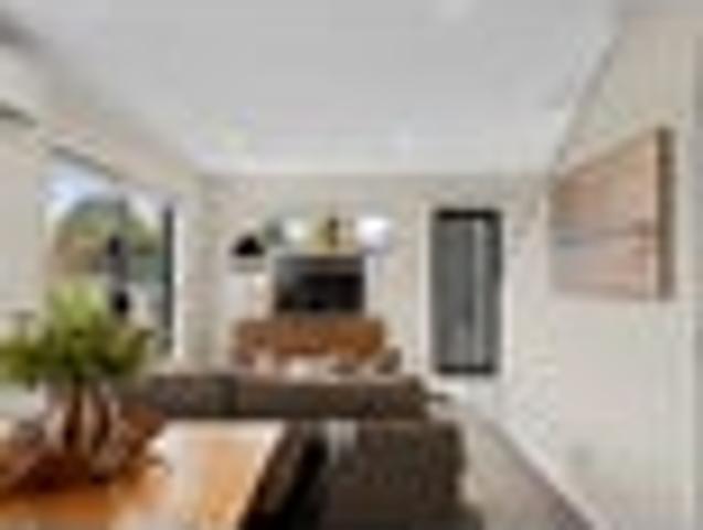 Townhouse for sale in Heathcote, Canterbury