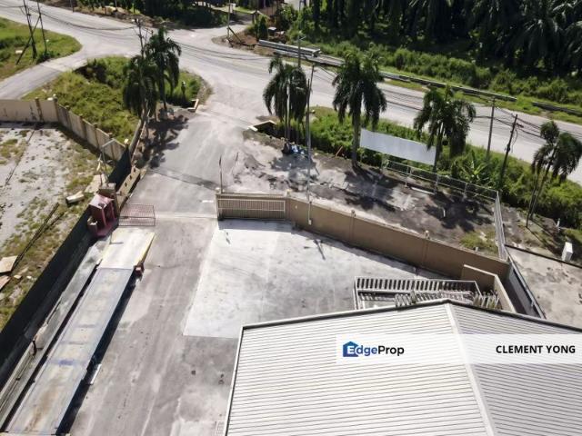 Warehouse for sale in Perak