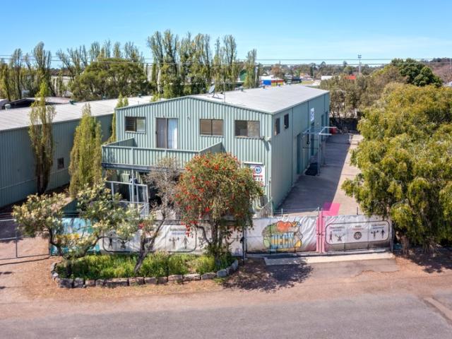 Warehouse for sale in Raymond Terrace, Newcastle-Maitland