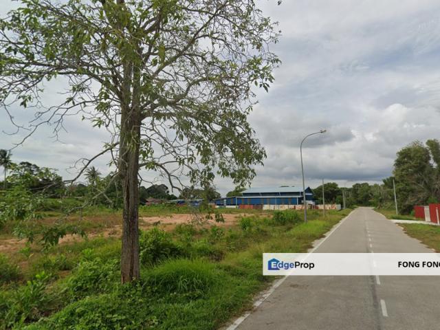 Warehouse for sale in Rembia, Malaka