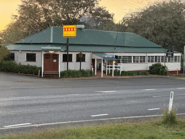 Townhouse for sale in Cabarlah, Queensland