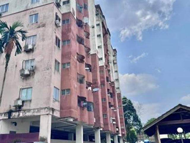Apartment for sale in Petaling, Subang Jaya