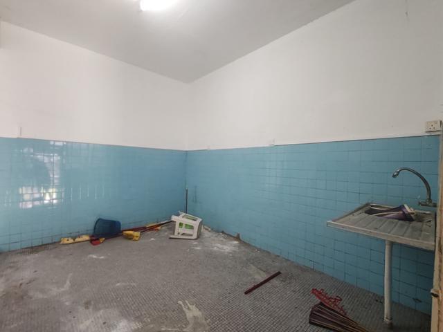 Terraced House for sale in Malaka