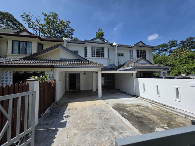 Terraced House for sale in Country Heights Damansara, Kuala Lumpur