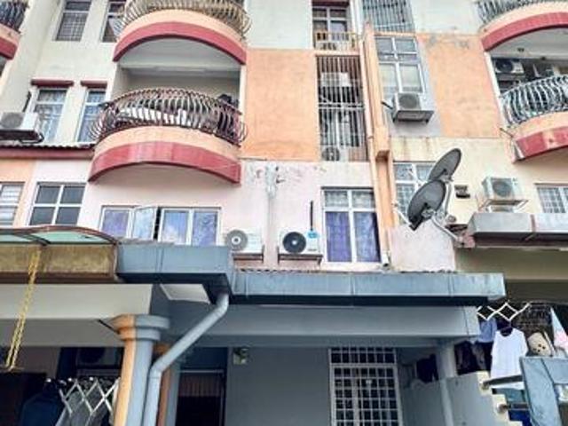 Townhouse for sale in Kajang, Langat