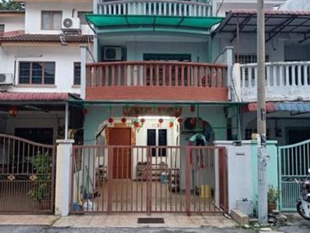 Terraced House for sale in Country Heights Damansara, Kuala Lumpur