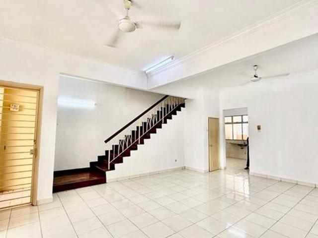 Terraced House for sale in Alam Impian, Selangor