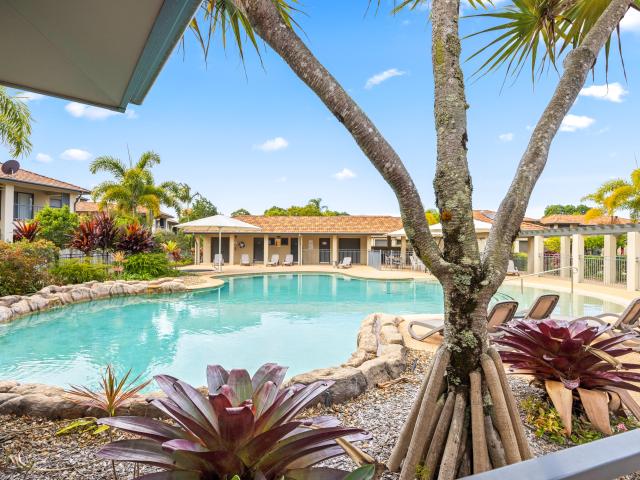 Villa for sale in Kings Creek, Queensland