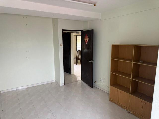 Apartment for sale in Malaka