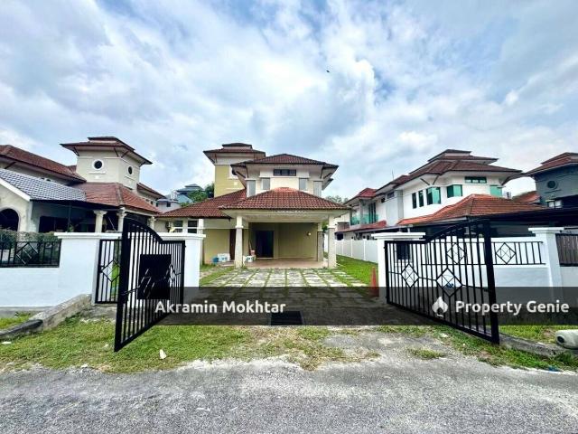 Bungalow for sale in Kajang, Langat