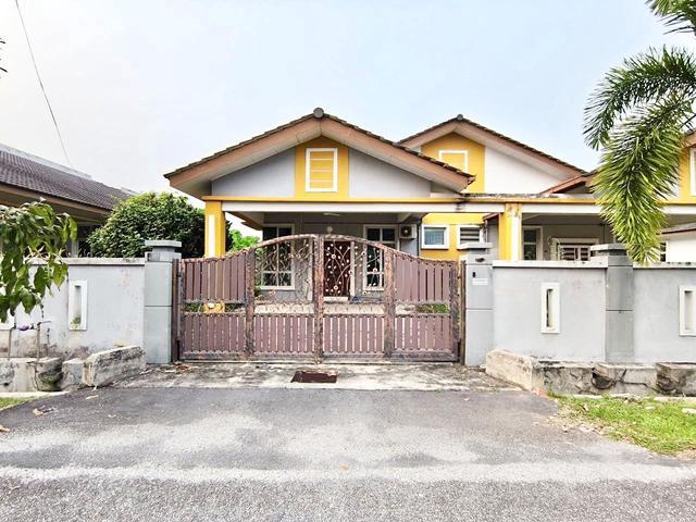 Residential House for sale in Krubong