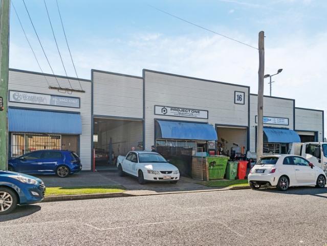 Warehouse for sale in Toombul, Queensland