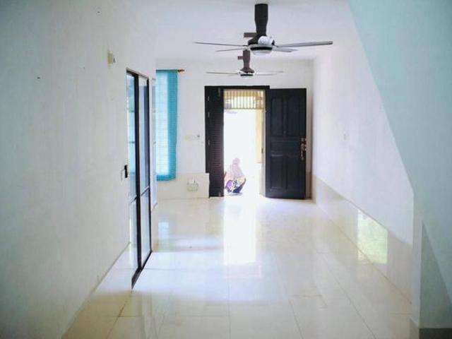 Terraced House for sale in Petaling, Alam Impian