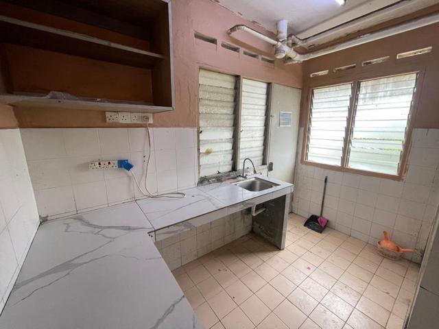 Apartment for sale in Kajang, Langat