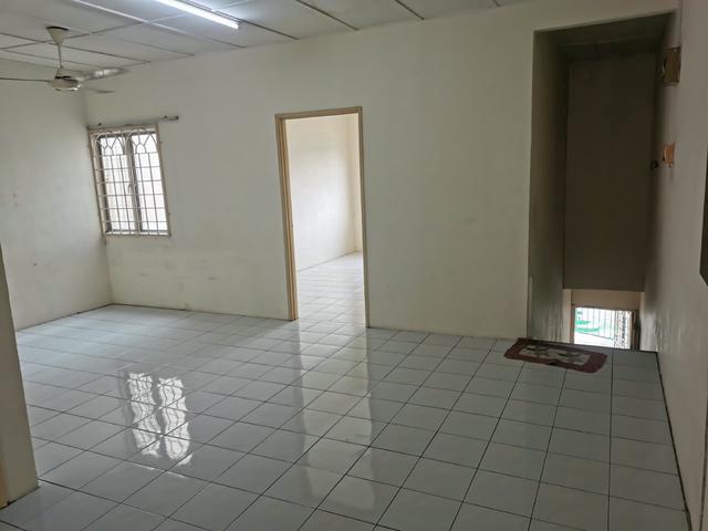 Townhouse for sale in Petaling, Alam Impian