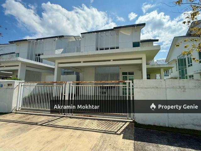 Residential House for sale in Sendayan Village, Negeri Sembilan