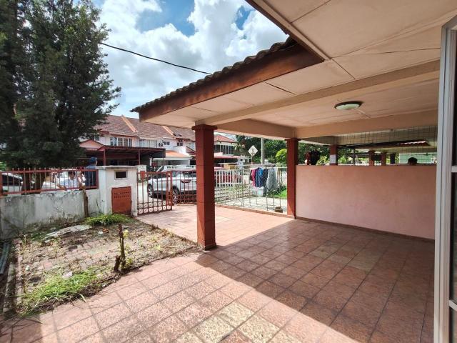House for sale in Kajang, Langat