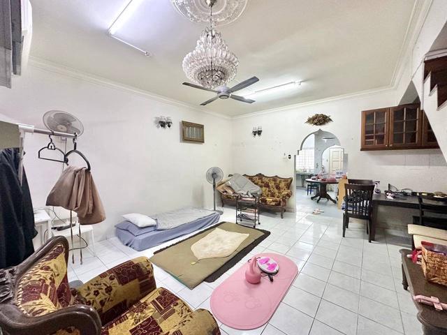 Terraced House for sale in Country Heights Damansara, Kuala Lumpur