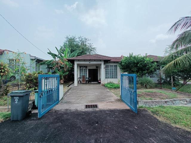 Residential House for sale in Nilai, Negeri Sembilan