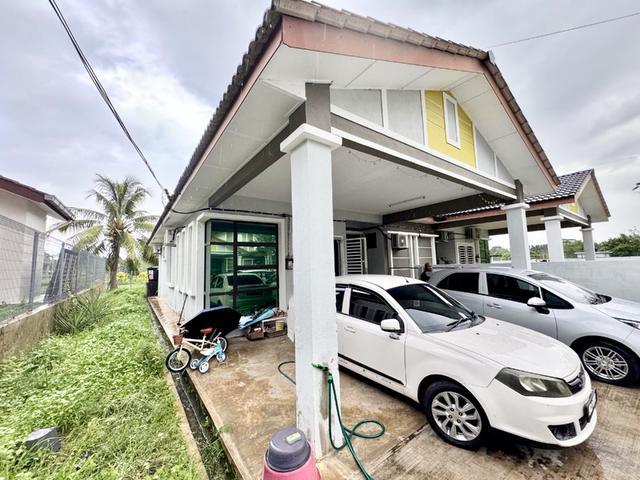 Residential House for sale in Malaka