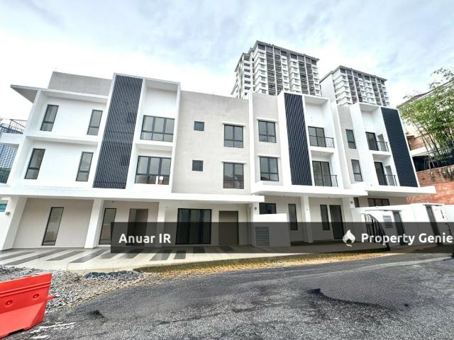 Terraced House for sale in Country Heights Damansara, Kuala Lumpur