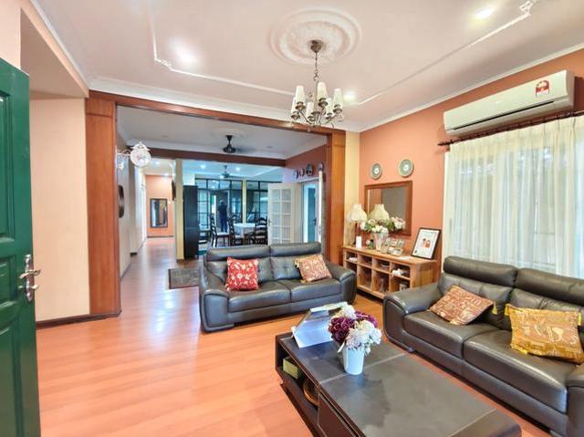 Bungalow for sale in Senawang, Seremban
