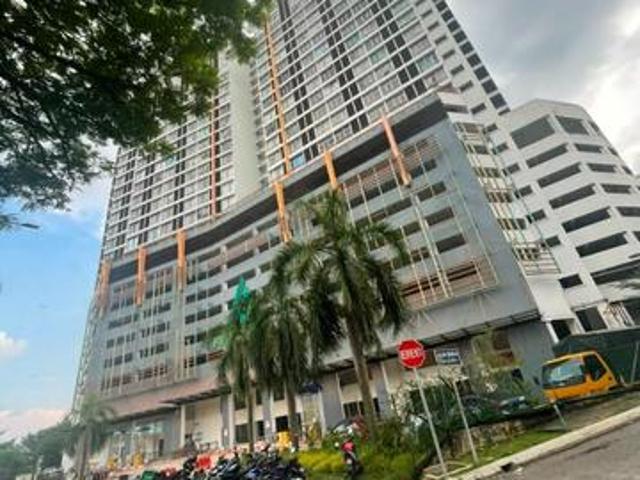Serviced Residence for sale in Petaling, Alam Impian