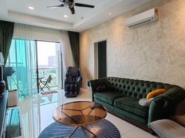 Serviced Residence for sale in Malaka