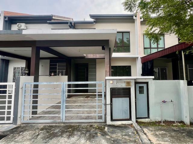 Terraced House for sale in Sendayan Village, Negeri Sembilan