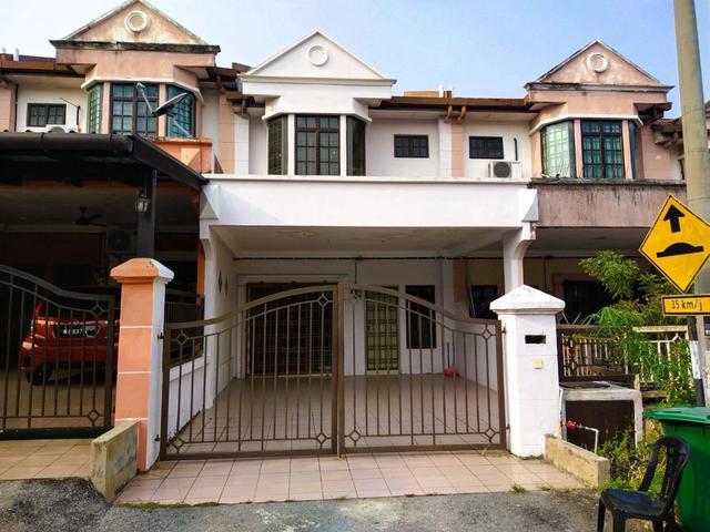 Terraced House for sale in Nilai, Negeri Sembilan
