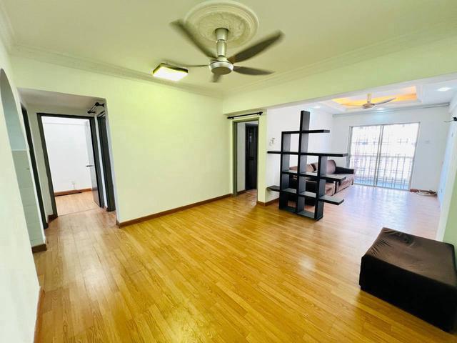 Apartment for sale in Kajang, Langat