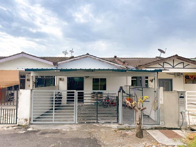 Terraced House for sale in Sendayan Village, Negeri Sembilan