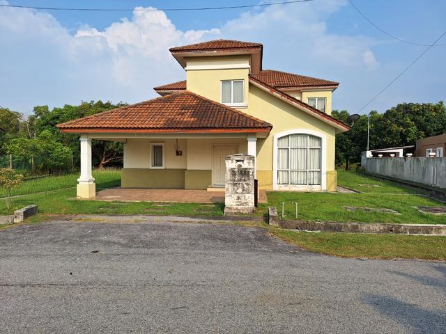 Bungalow for sale in Tanjong Sepat, Selangor