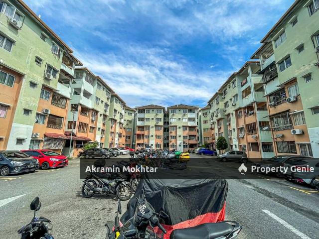 Apartment for sale in Kajang, Langat