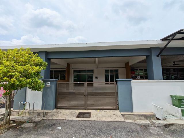Terraced House for sale in Kuantan