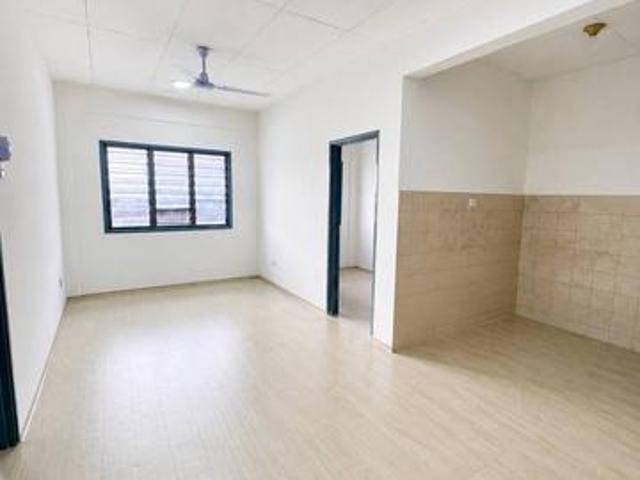 Apartment for sale in Country Heights Damansara, Kuala Lumpur