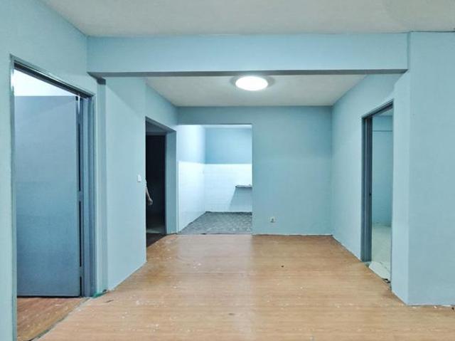 Apartment for sale in Keramat