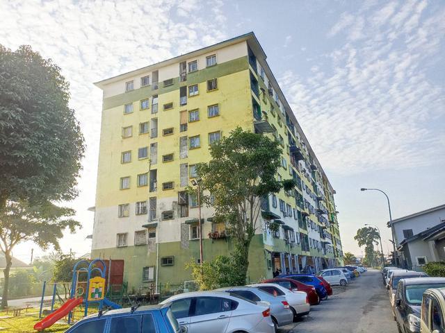 Apartment for sale in Port Klang, Selangor