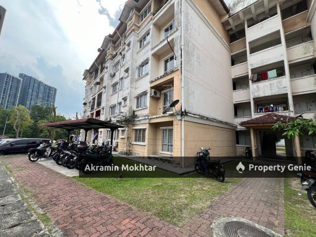 Flat for sale in Petaling, Alam Impian