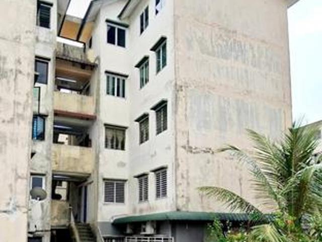 Flat for sale in Selayang, Selangor