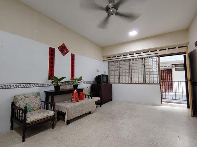 Apartment for sale in Malaka