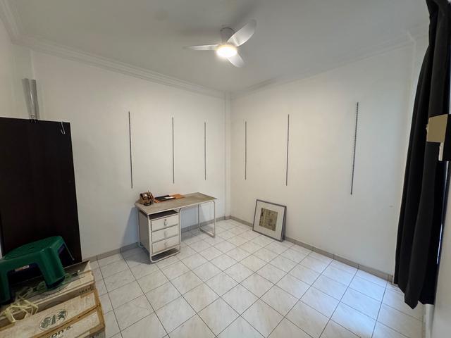Apartment for sale in Malaka