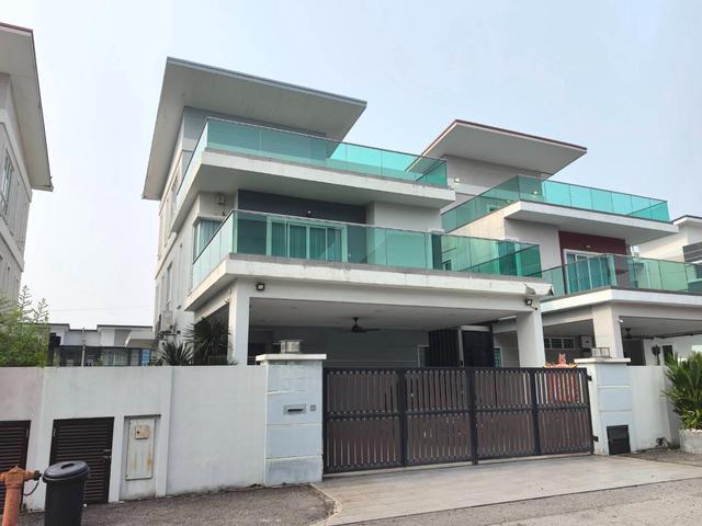 Residential House for sale in Majlis Bandaraya Ipoh, Kinta