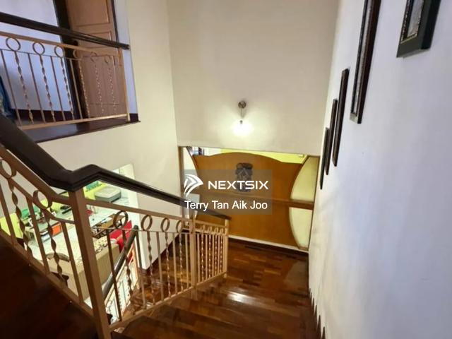 Residential House for sale in Country Heights Damansara, Kuala Lumpur