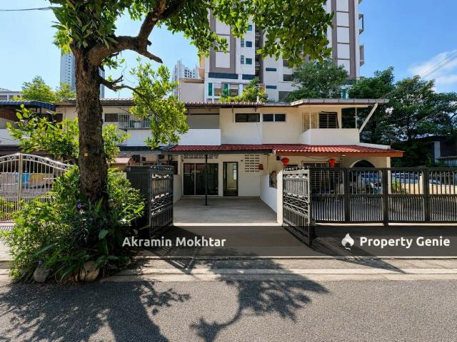 Terraced House for sale in Country Heights Damansara, Kuala Lumpur