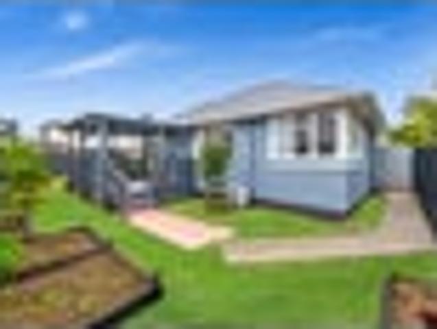 House for sale in Owhata, Oroua County