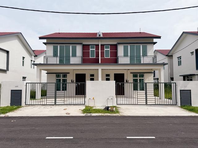 Residential House for sale in Malaka