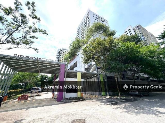Serviced Residence for sale in Tanjong Sepat, Selangor