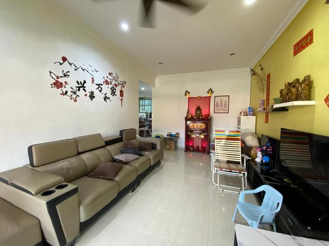 Terraced House for sale in Rembia, Malaka